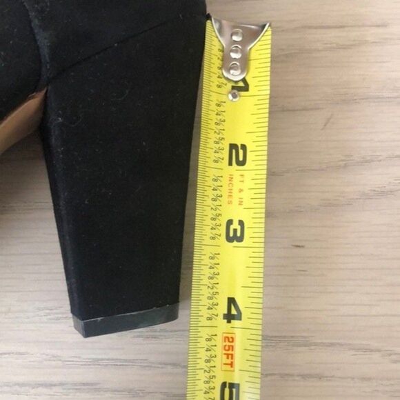 Madewell Chunky Suede Heels - Picture 11 of 11